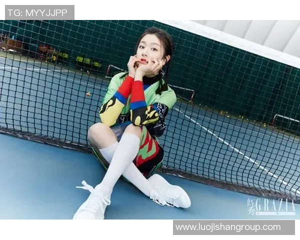 时尚运动风足球明星短袖短裤套装让你尽显活力与魅力 时尚运动风足球明星短袖短裤套装让你尽显活力与魅力