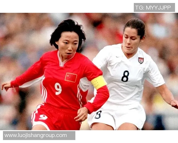 李秀英独家分享足球心得与技巧助你提升球技的秘密解析