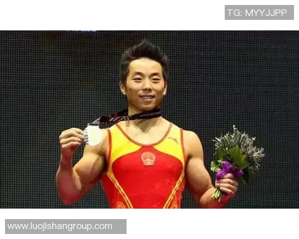 杨芳的网球人生深度对话探索她的奋斗与成就之路